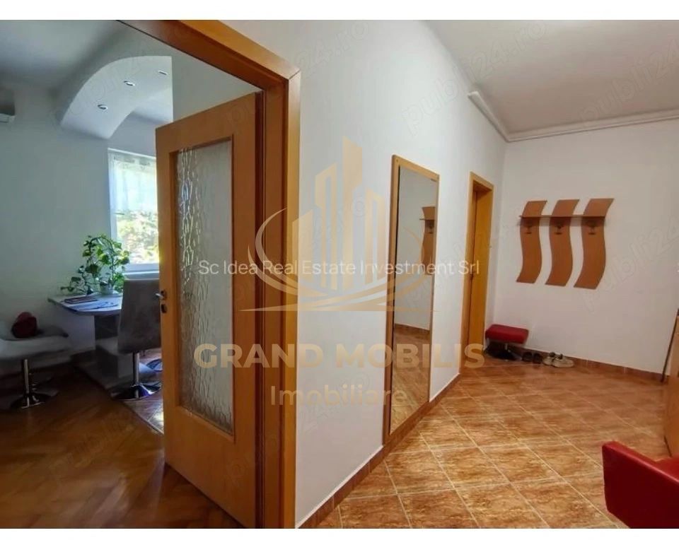 Vand apartament zona Prefectura-Medicina - imaginea 5