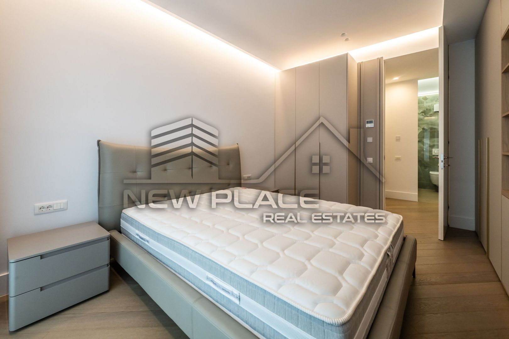 CORTINA 126 | Apartament exclusivist | Terasa 26 mp | View liber | ULTRA LUX - imaginea 13