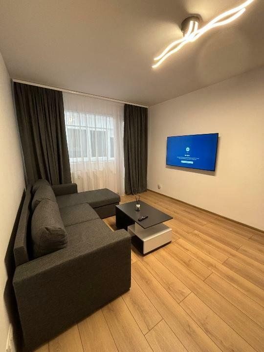 Apartament 2 camere renovat Apusului Pacii Gorjului prima inchiriere