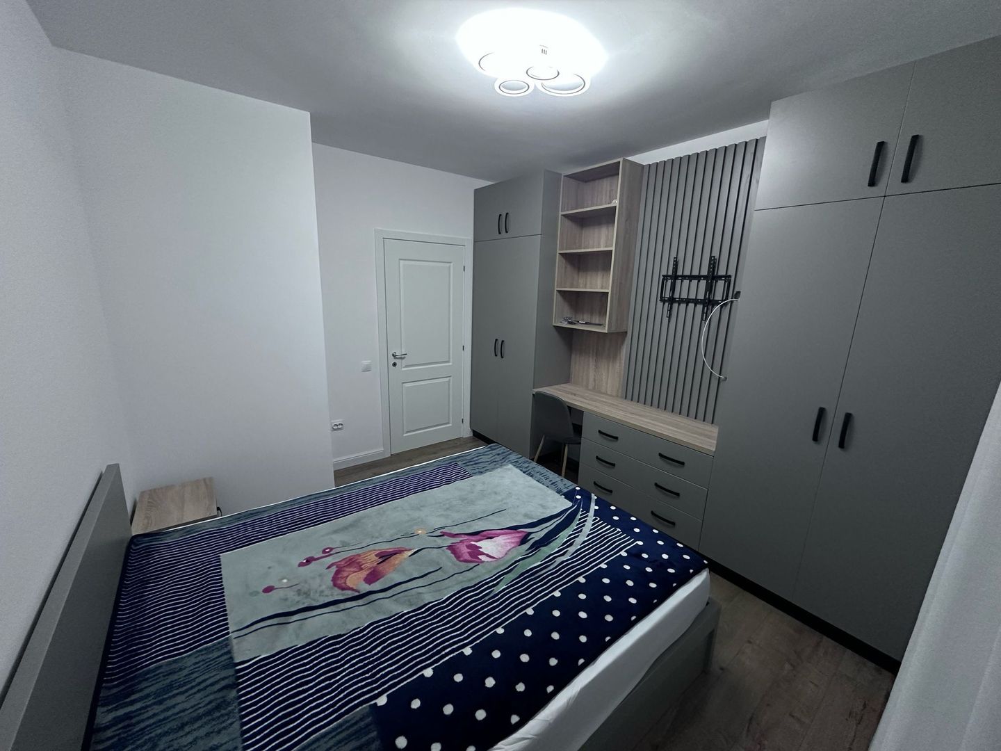 PRIMA INCHIRIERE apartament 2 camere bloc nou - metrou Pacii A70
