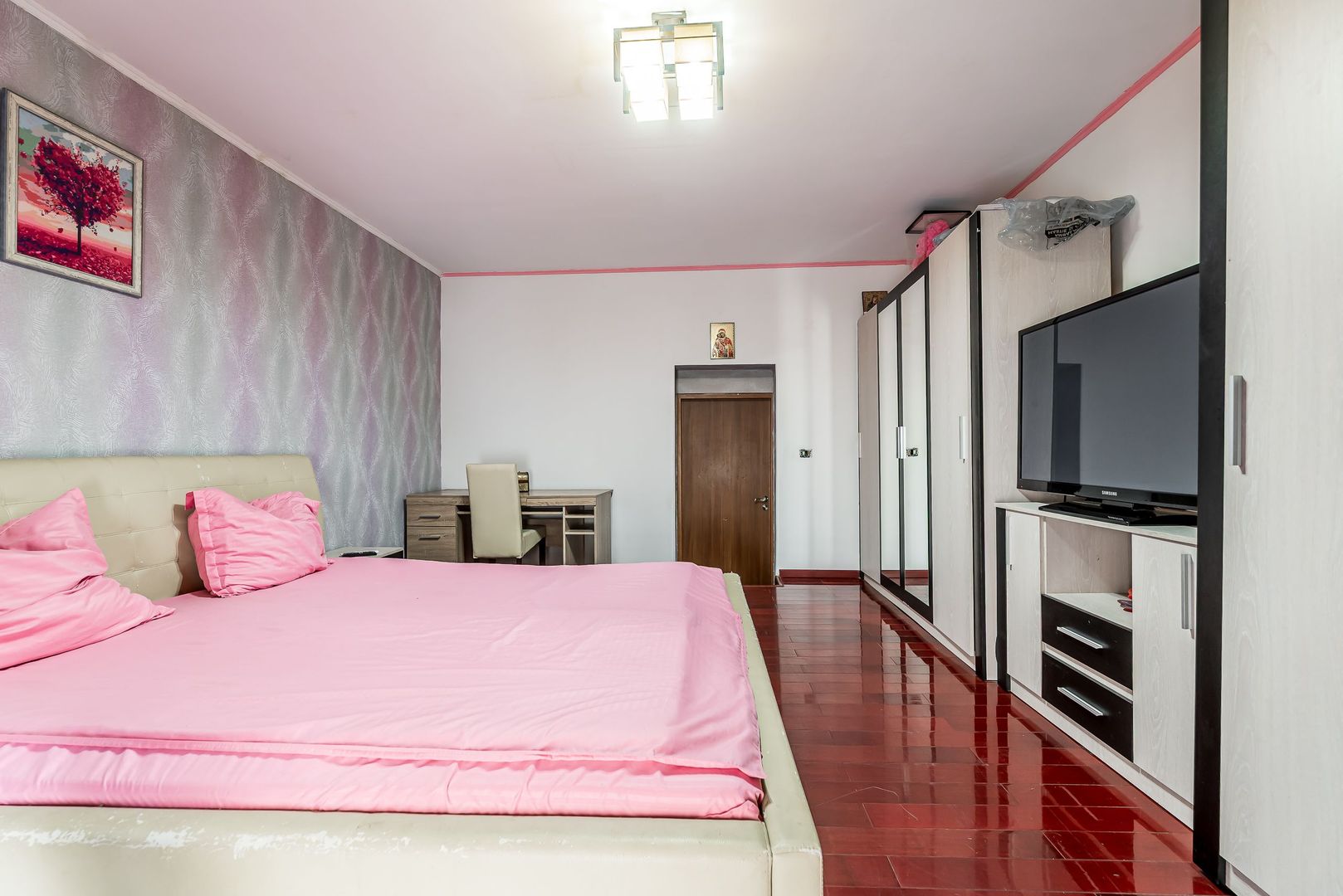 Imagine 2 - PRET NOU! Casa 6 camere - teren 558 mp - Centrul Aradului - COMISION 0