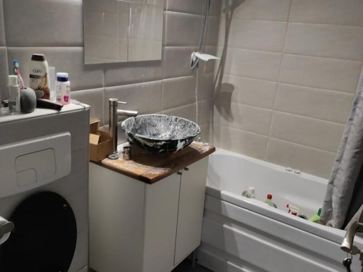 Vand apartament bun la 2 minute de metrou Costin Georgian! - imaginea 5