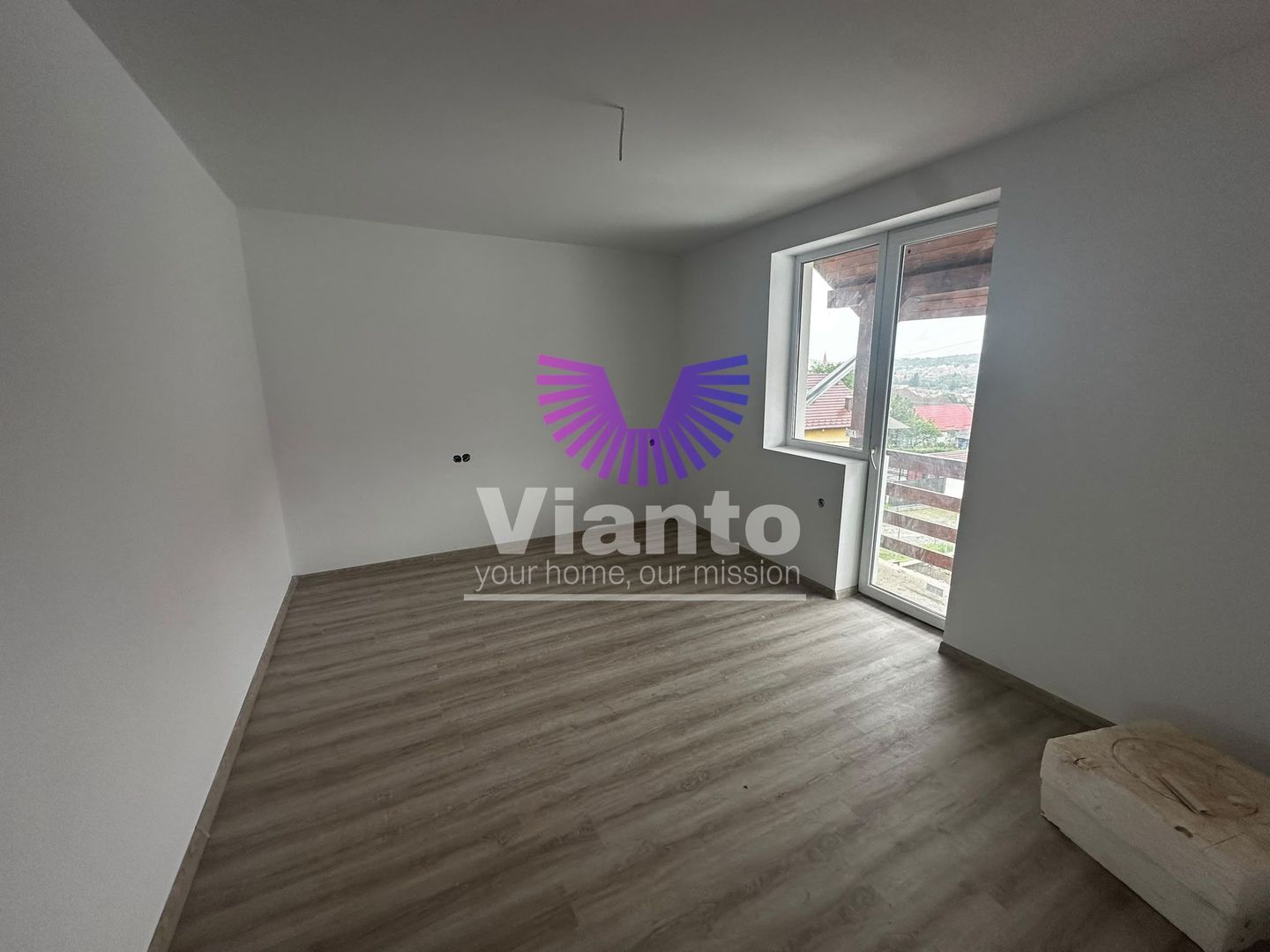 Duplex 5 camere -150mpu, curte 250mp - Cisnadie