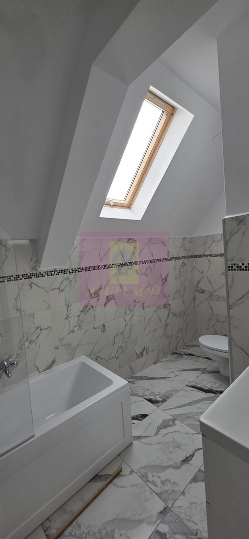 Vila de vanzare cu 4 camere in Brebu - imaginea 13