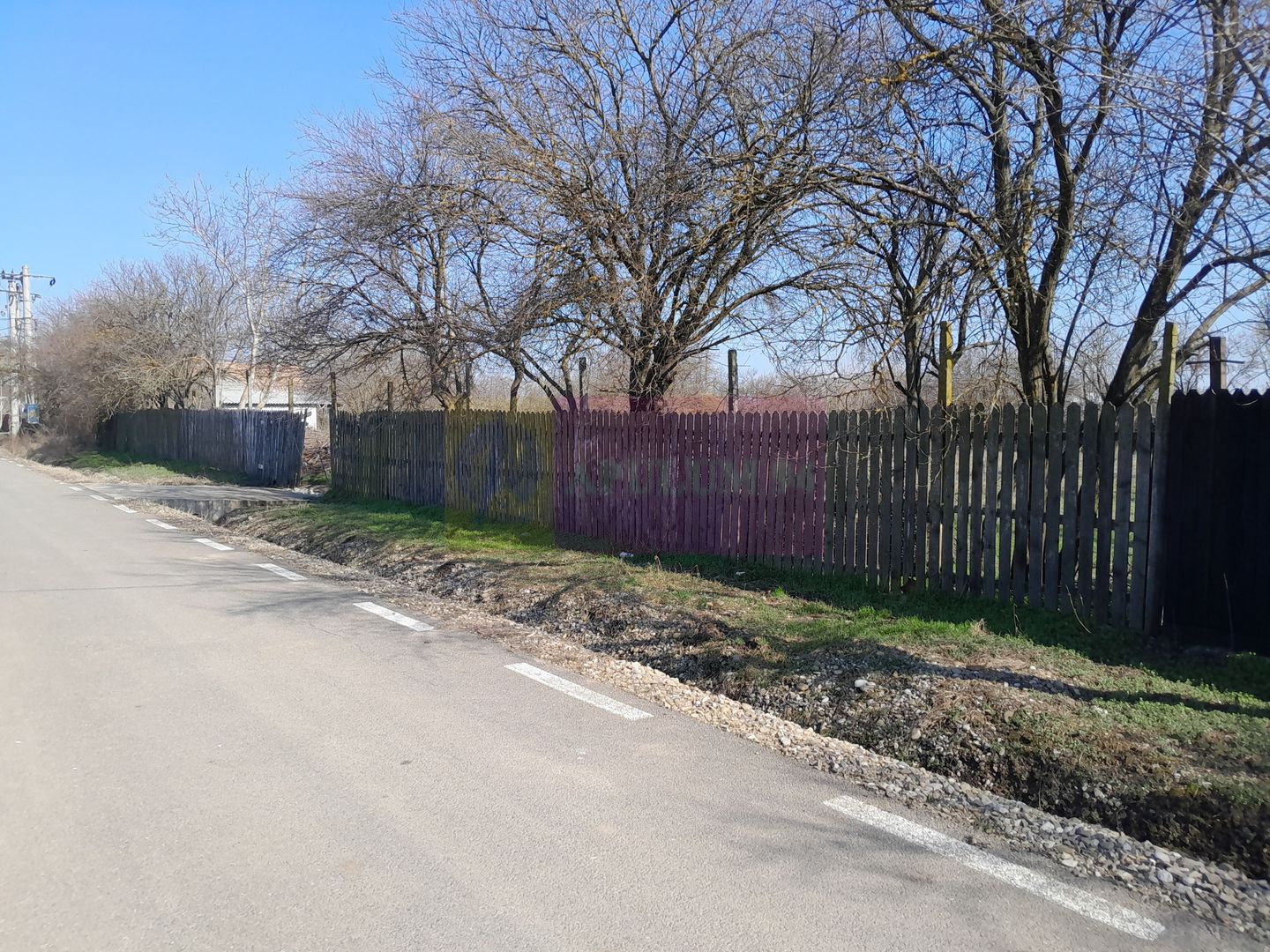 VANZARE TEREN 2000 MP (40M DESCHIDERE) - SAT CHIROIU (IL)