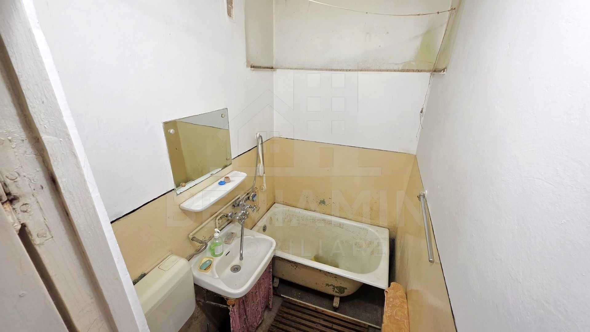 2 Camere-Centrala termica-35mp-Zona Florilor-Disponibil Imediat - imaginea 5
