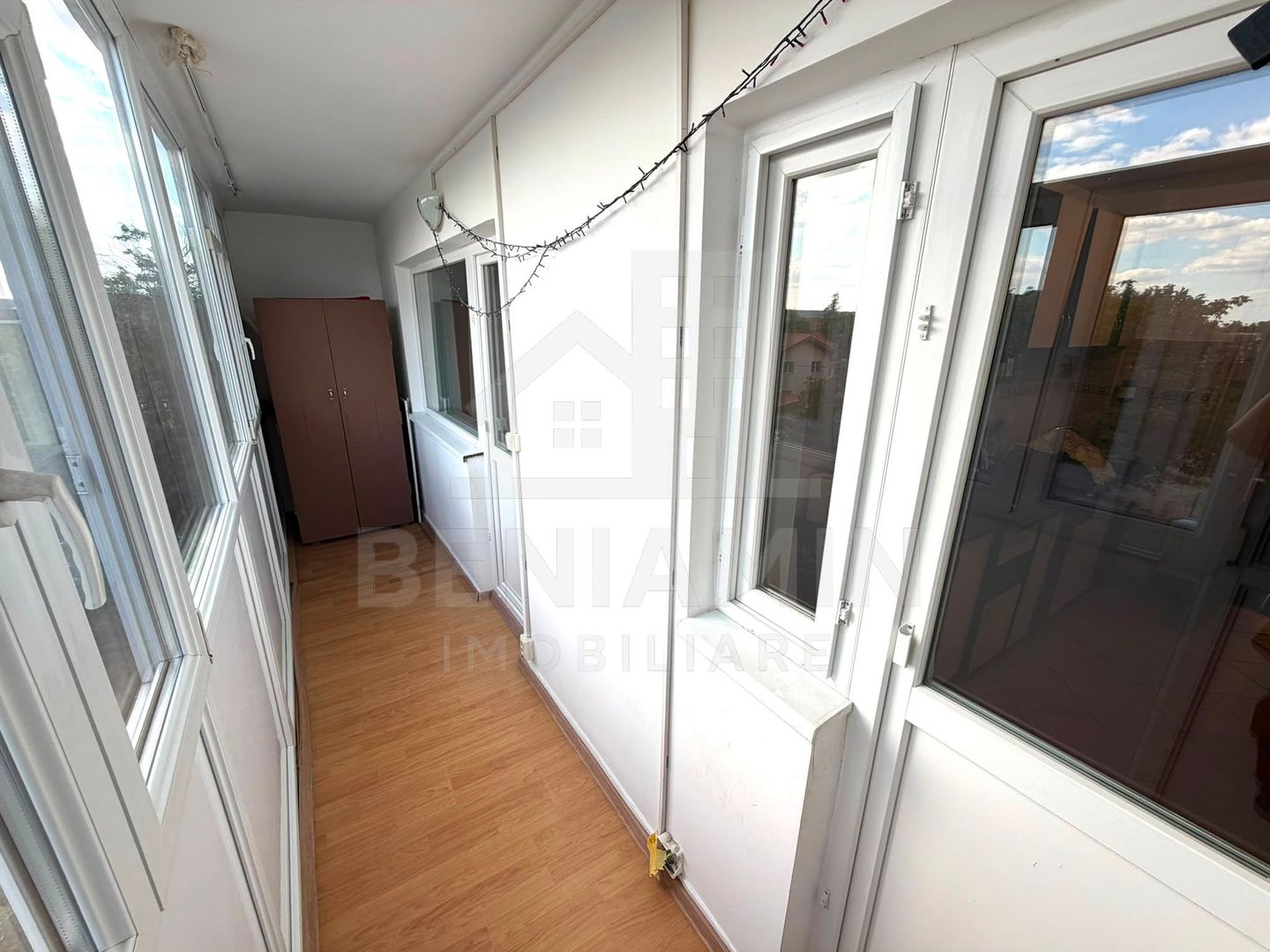 3 camere decomandat etaj 2 - Ciuperca - 74mp - centrala termica - imaginea 9