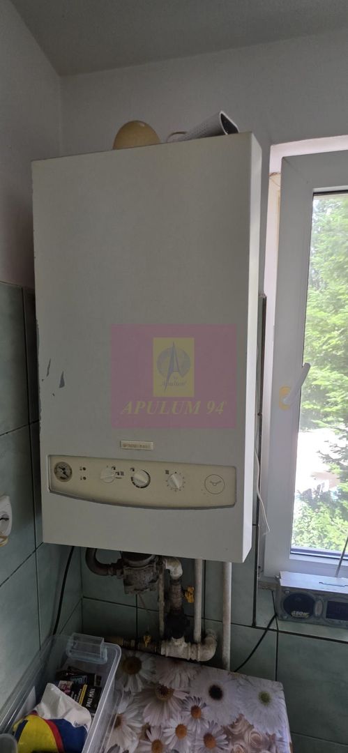Apartament 3 camere de vanzare in Campina - imaginea 10