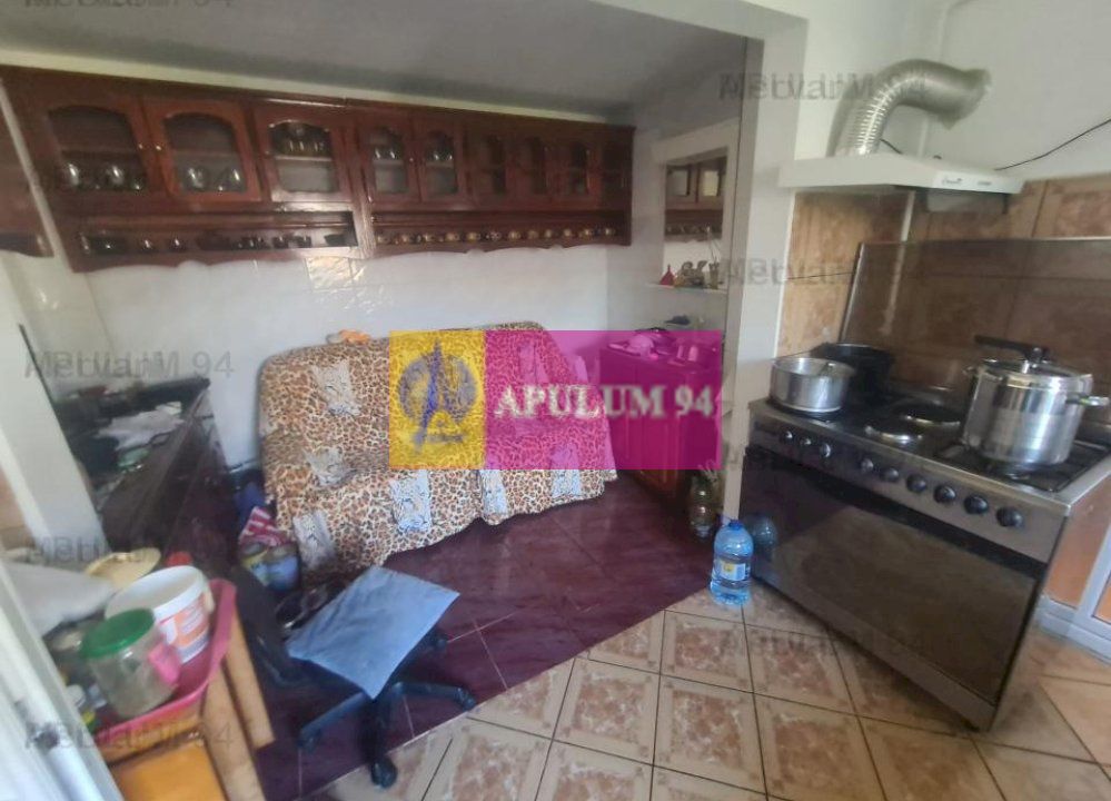 CASA (VILA) DE VANZARE IN CORNU