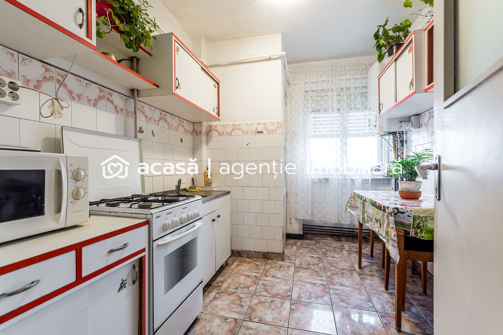 Imagine 4 - Apartament cu 4 camere decomandat cu vedere panoramica