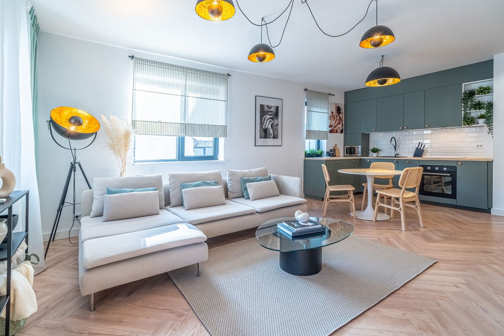 Apartament amenajat complet, ideal pentru familie sau investiție.