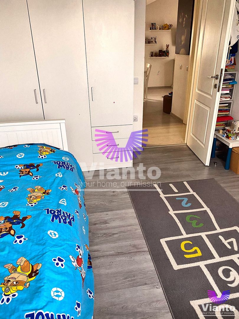 Apartament 3 camere si curte proprie | Parcare privata | Selimbar