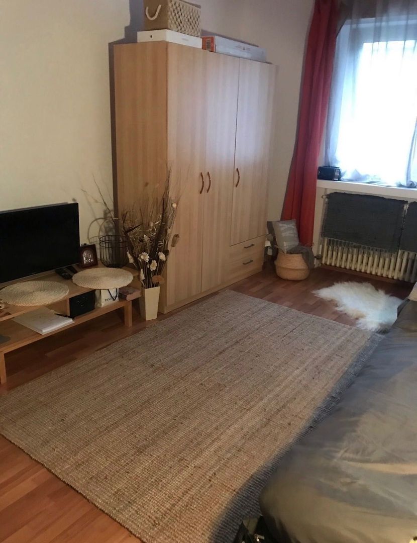 Garsonieră de vânzare – Zona Victoriei
