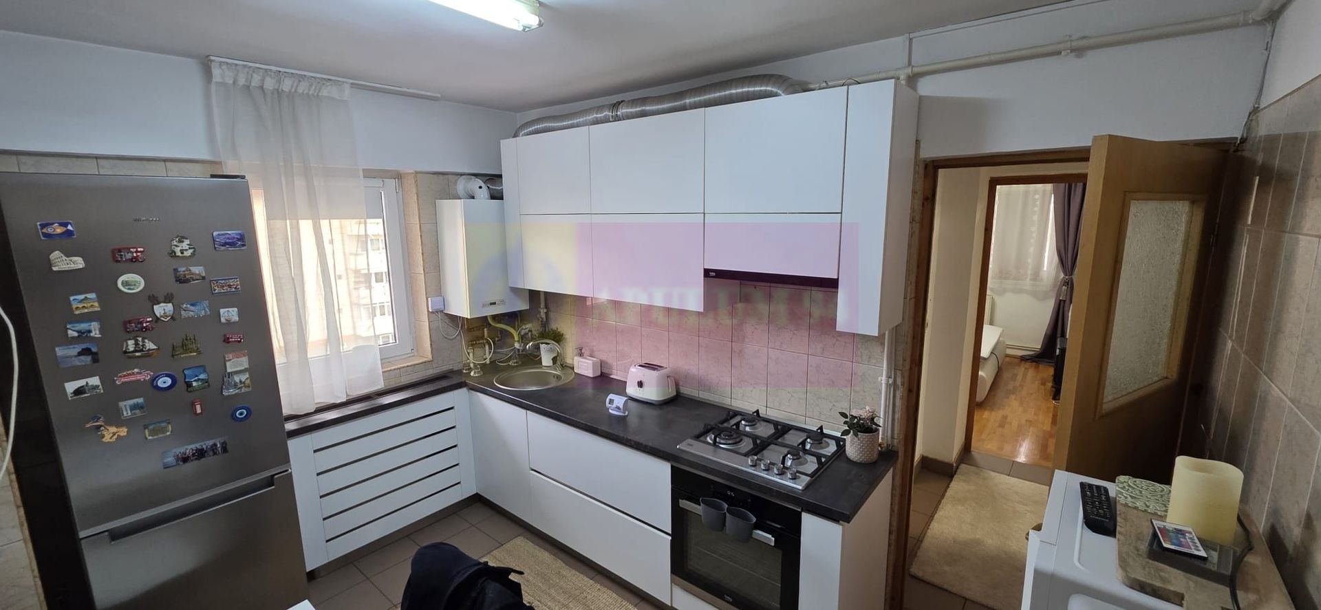 Apartamnet cu 2 cmere de vanzare in Campina