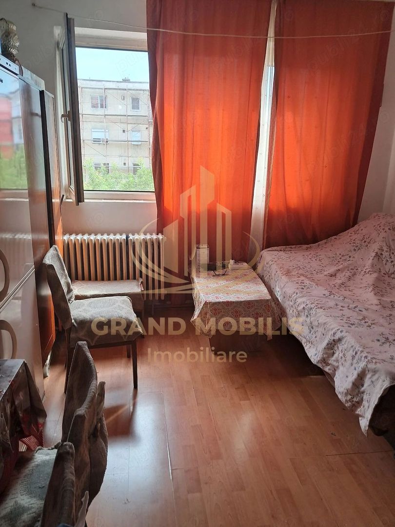 Garsonieră de vânzare UMT | 18 mp | Etaj 3