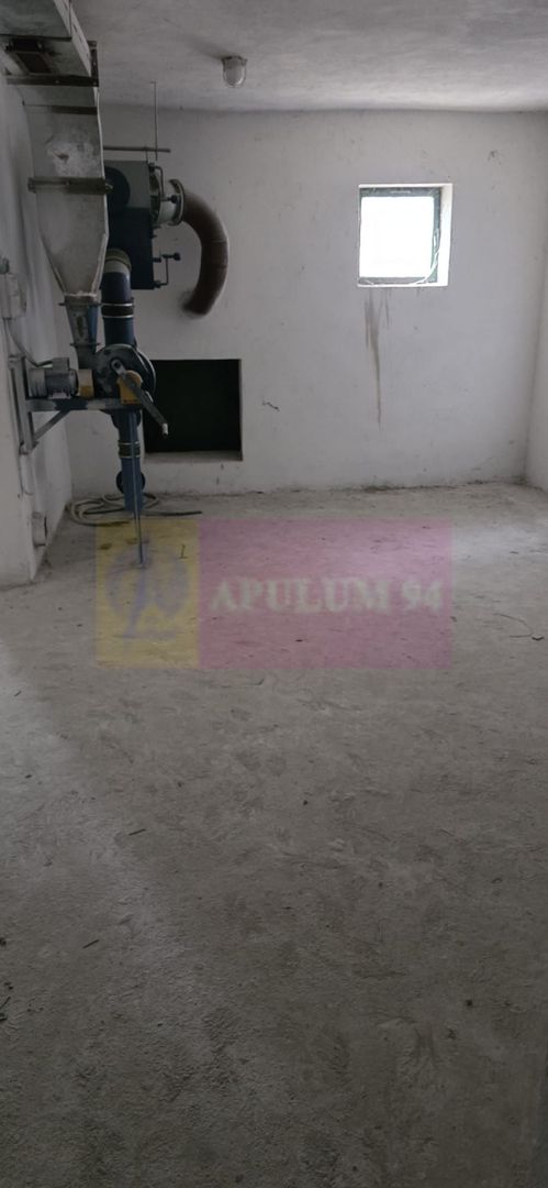 Apartamnet cu 2 cmere de vanzare in Campina