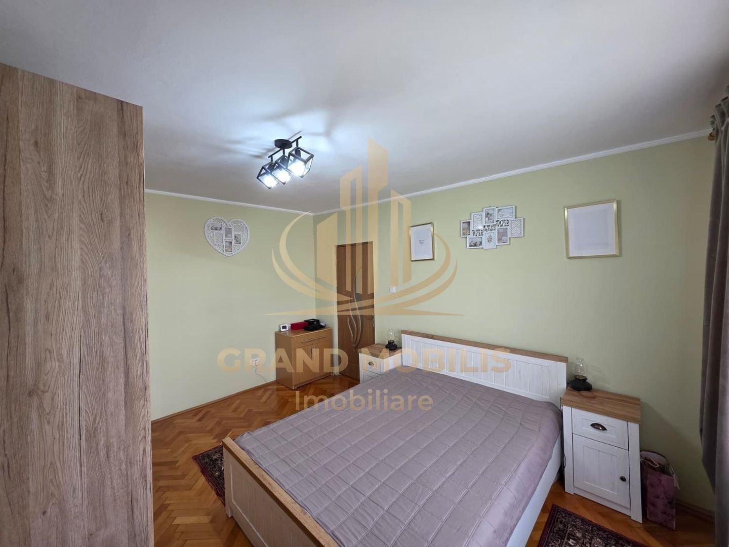 Apartament 3 camere de vânzare – Gheorghe Lazăr - imaginea 8