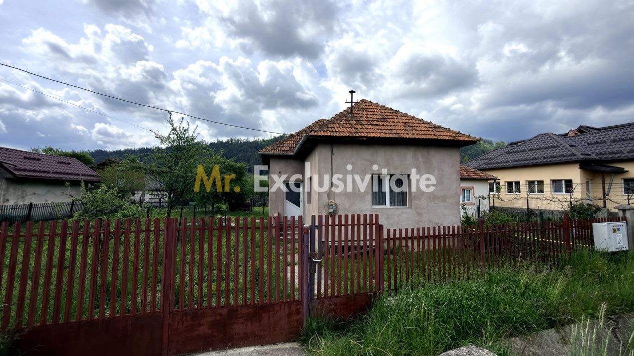 Casa individuala  Leresti la strada principala+ teren 831 mp, utilitati complete - imaginea 16