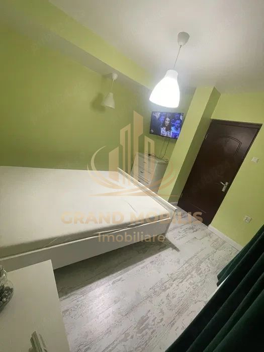 Apartament 3 camere Medicina - imaginea 4