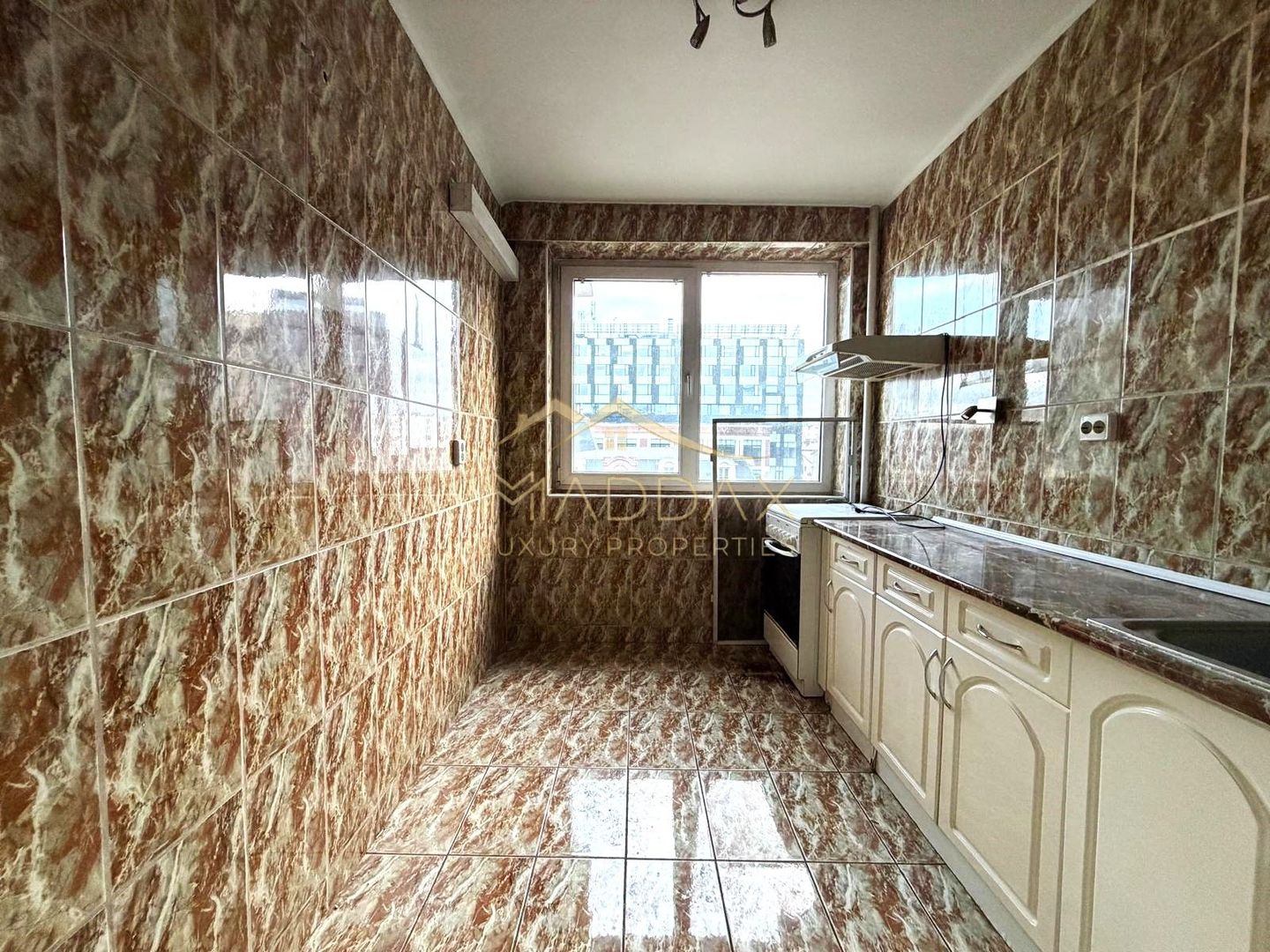 Apartament 2 camere de renovat // Dorobanti // bvd Iancu de Hunedoara - imaginea 9