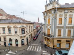 Apartament ultracentral cu 2 camere neamenajat Comision 0