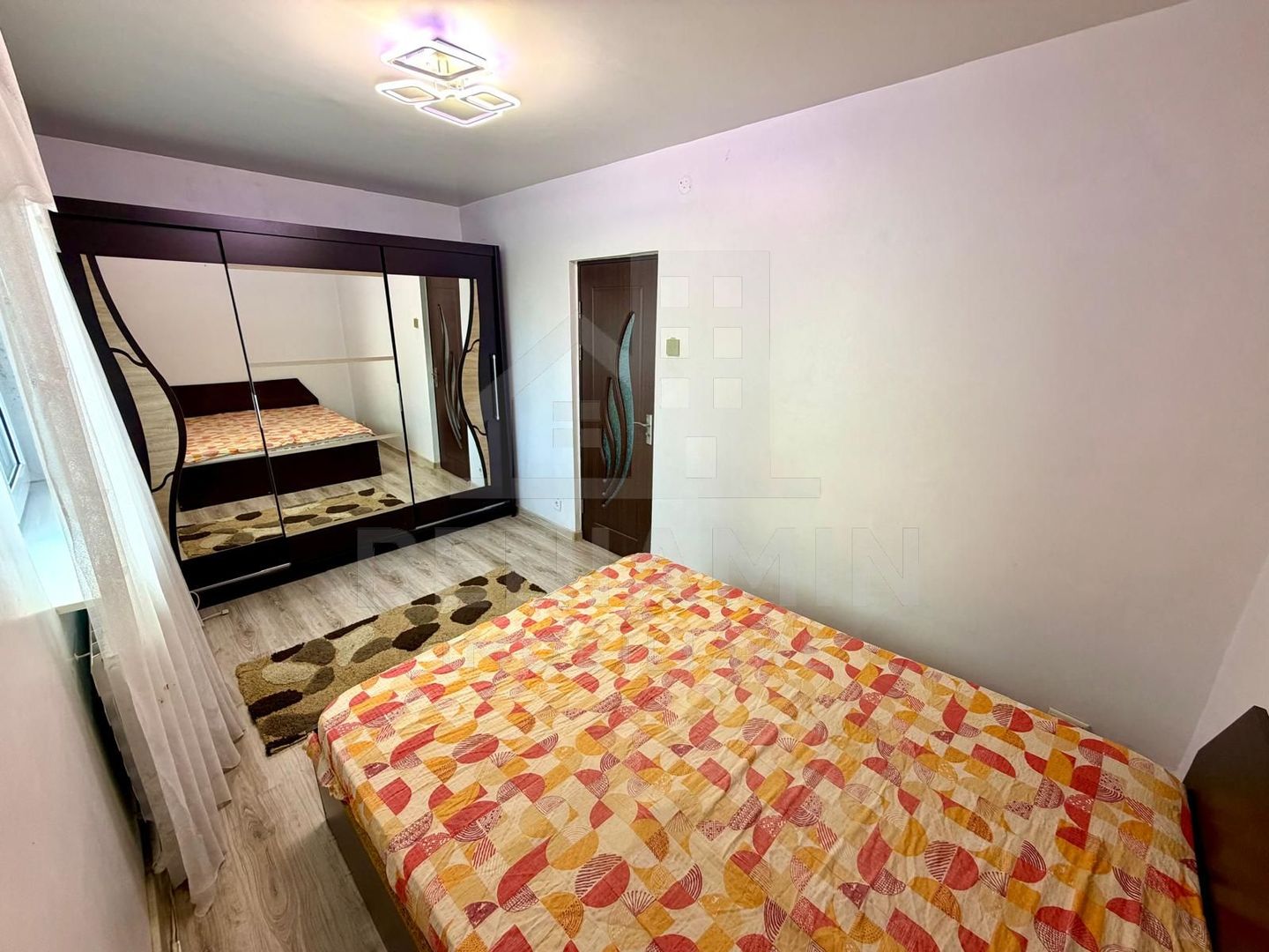 3 camere cu centrala - Craiovita Noua - zona Fortuna- etaj 2 -45mp - imaginea 4