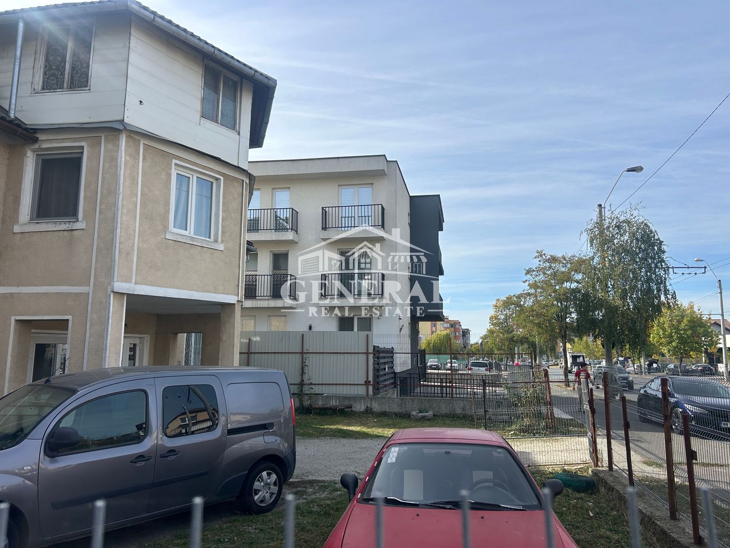 De vanzare casa P+2 230m2/teren 718m2 bd. Regele Ferdinand Baia Mare - imaginea 3