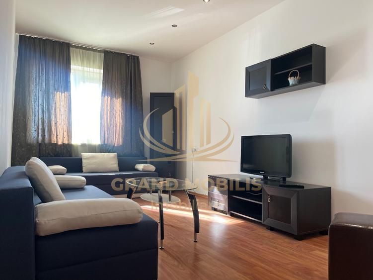 Apartament 2 camere complet mobilat de vânzare