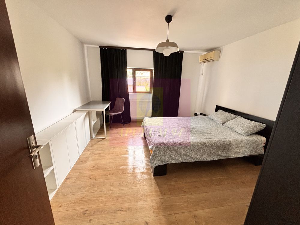 Apartament in vila Piata Rond Alba Iulia . - imaginea 4