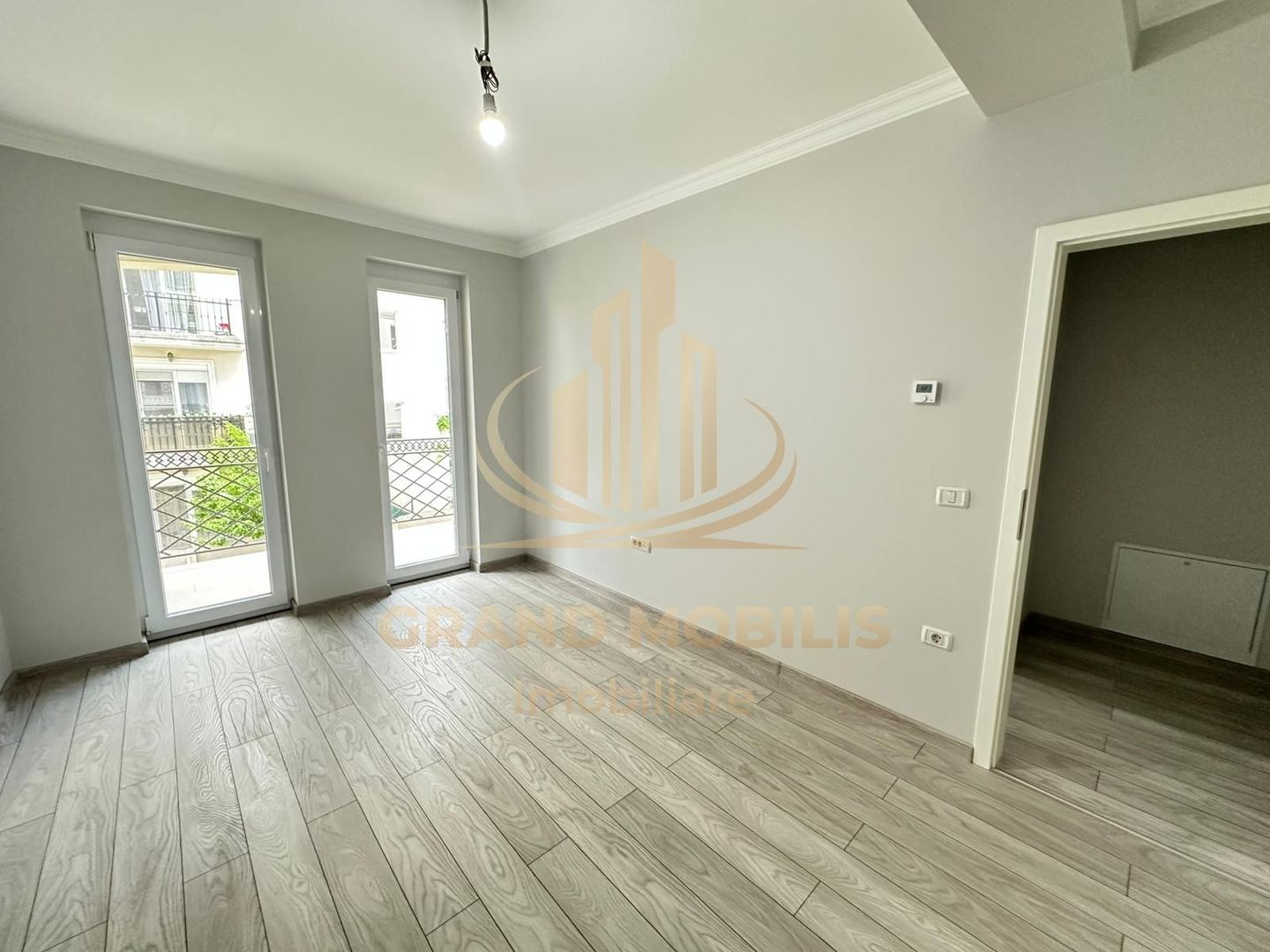 Exclusivitate | Apartament Luxury 2 Camere cu Dressinguri și Loggie - imaginea 4