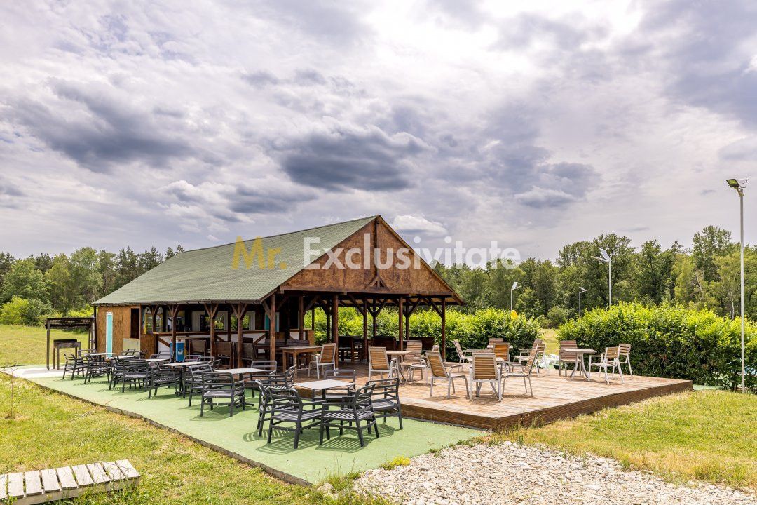 Afacere functionala - MOTEL si CAMPING cu terasa, piscina si lacuri pescuit - imaginea 27