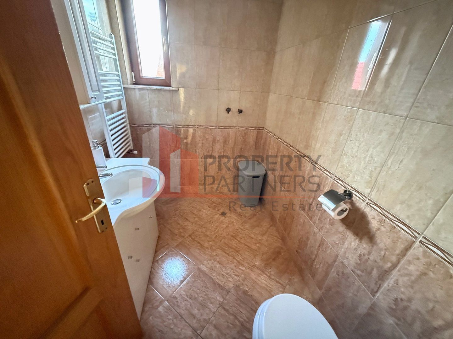Casă 5 dormitoare + casă de oaspeți, priveliște Piatra Craiului, Sohodol-Bran - imaginea 26