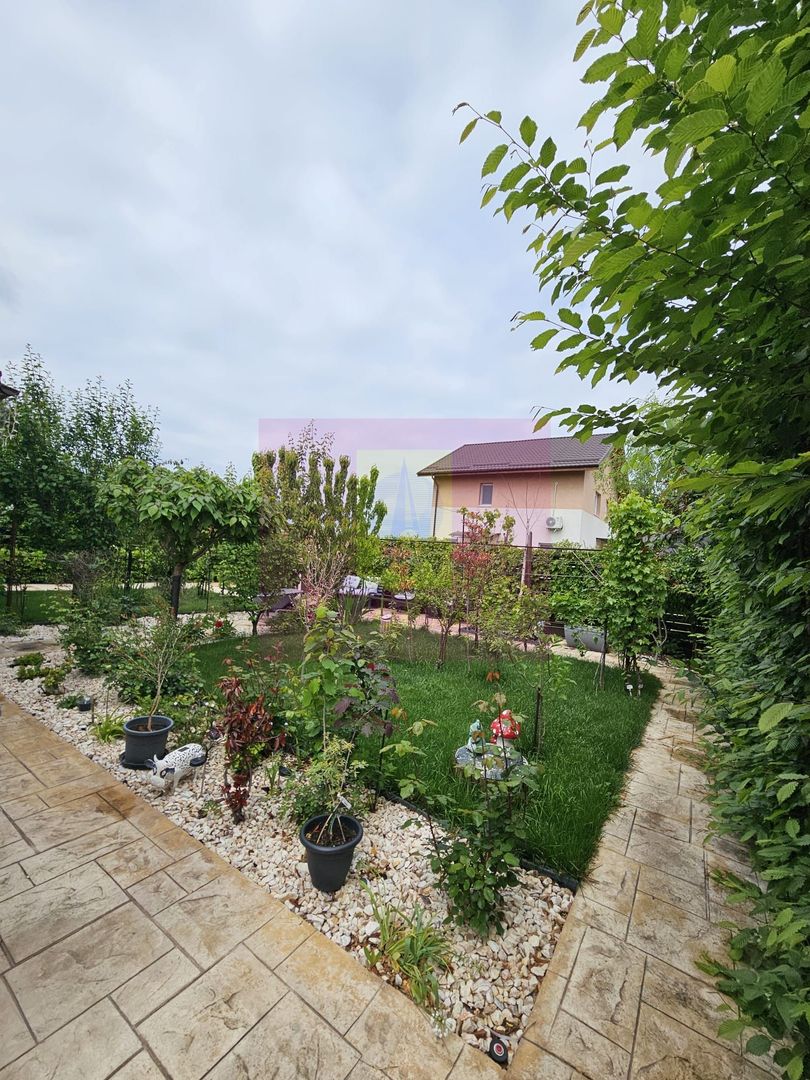 Casă 2019, P+1+pod, renovată, curte amenajată, aproape de pădure