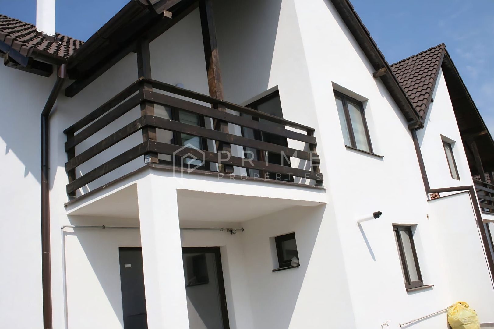 Casă tip duplex complet amenajată si mobilată | șemineu și garaj | - imaginea 4