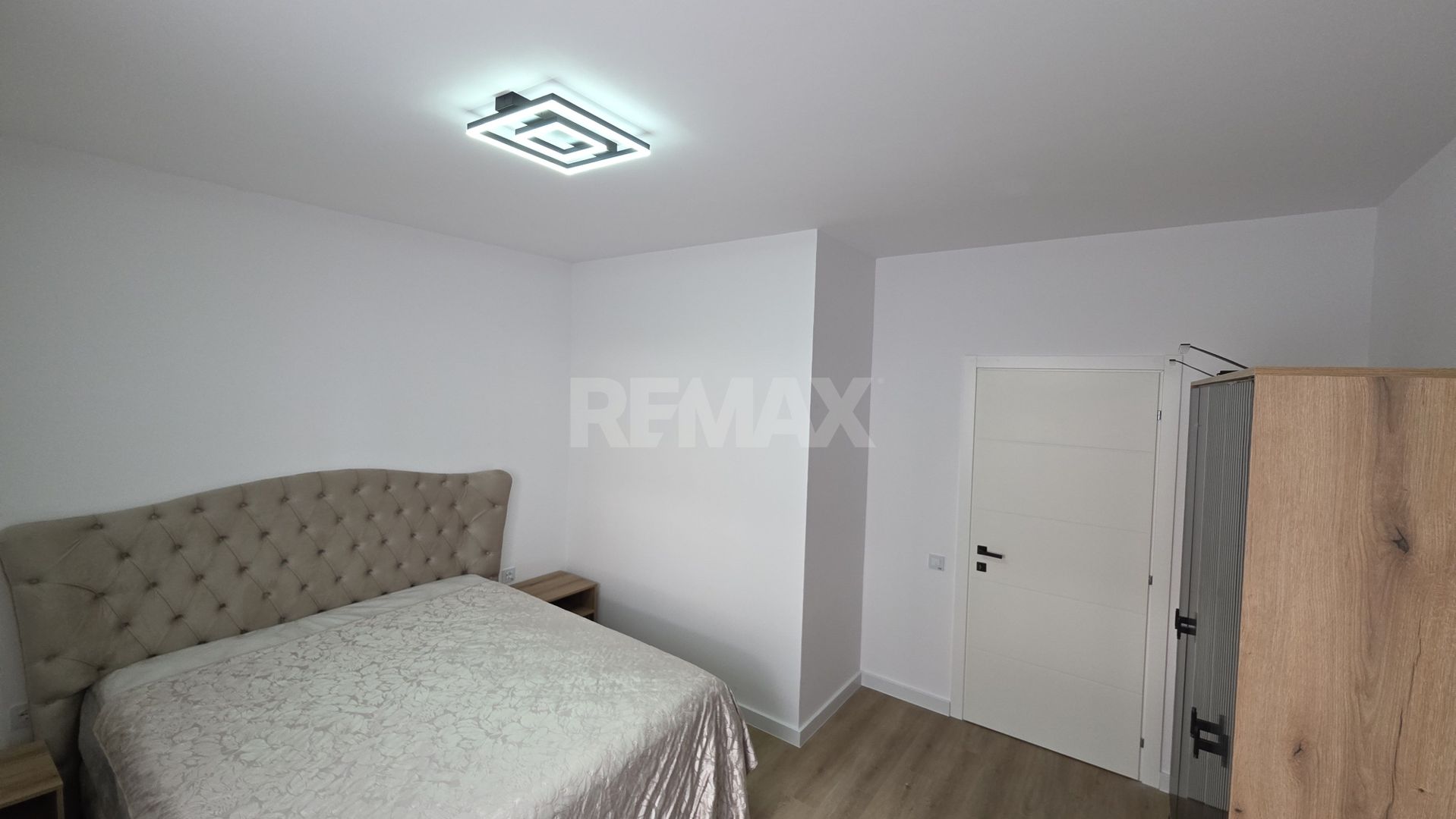 Apartament cu 2 camere în Pipera, București, România - imaginea 5