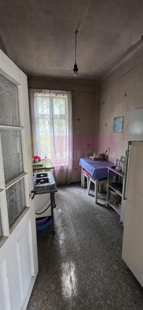 Etaj vilă istorică de vânzare în Sinaia – Zona Furnica