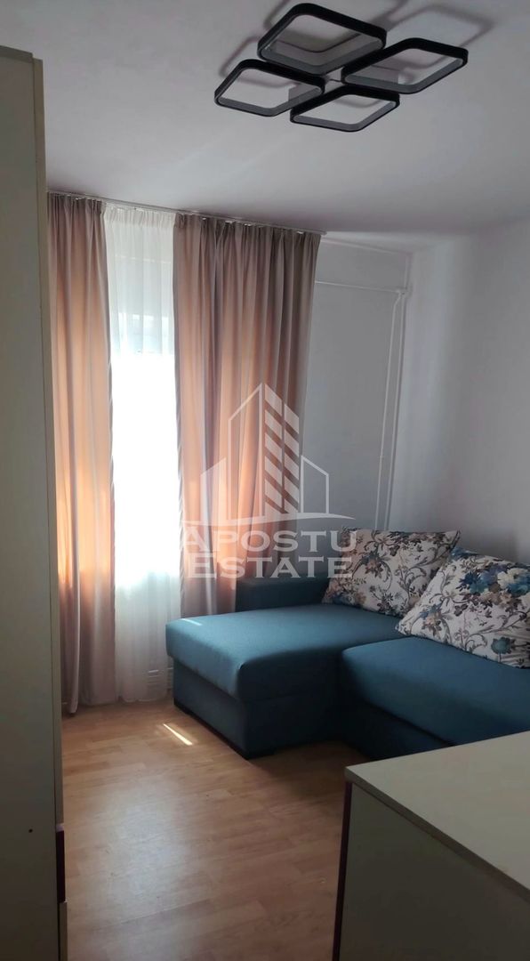Apartament 3 camere,loc de parcare Micalaca - imaginea 5