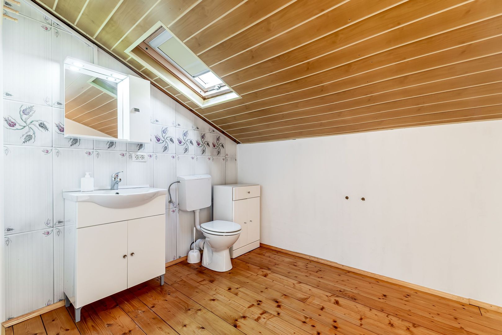 Imagine 5 - Apartament pe două nivele în Piața Catedralei, Arad.