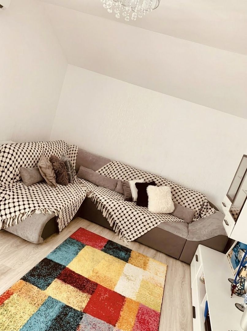 Apartament 2 camere complet mobilat situat la etaj 1 în Giroc - imaginea 3