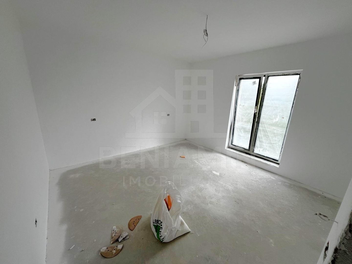 Casa Moderna P+1-Toate Utilitatile-140mp -3 Dormitoare-3Bai-Zona Ford - imaginea 9