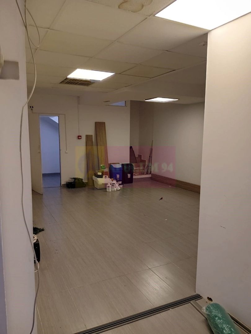 106 mp demisol | Acces separat, utilități incluse