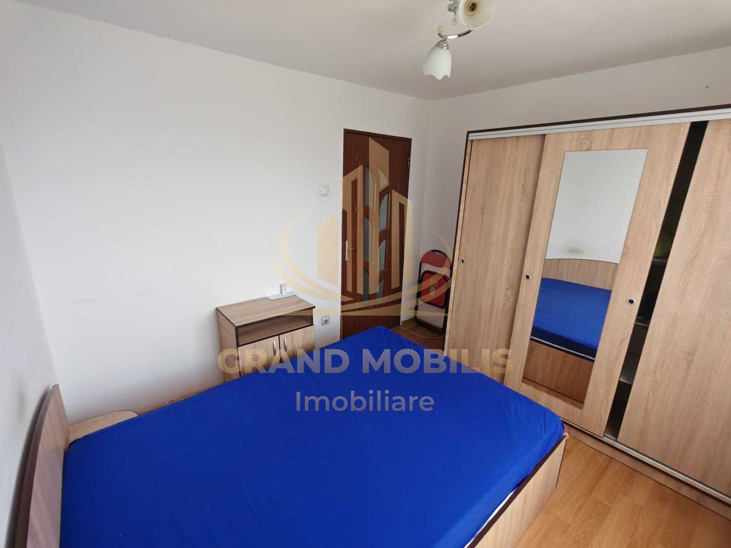 Apartament cu 2 camere, decomandat, Piata Sudului - imaginea 3