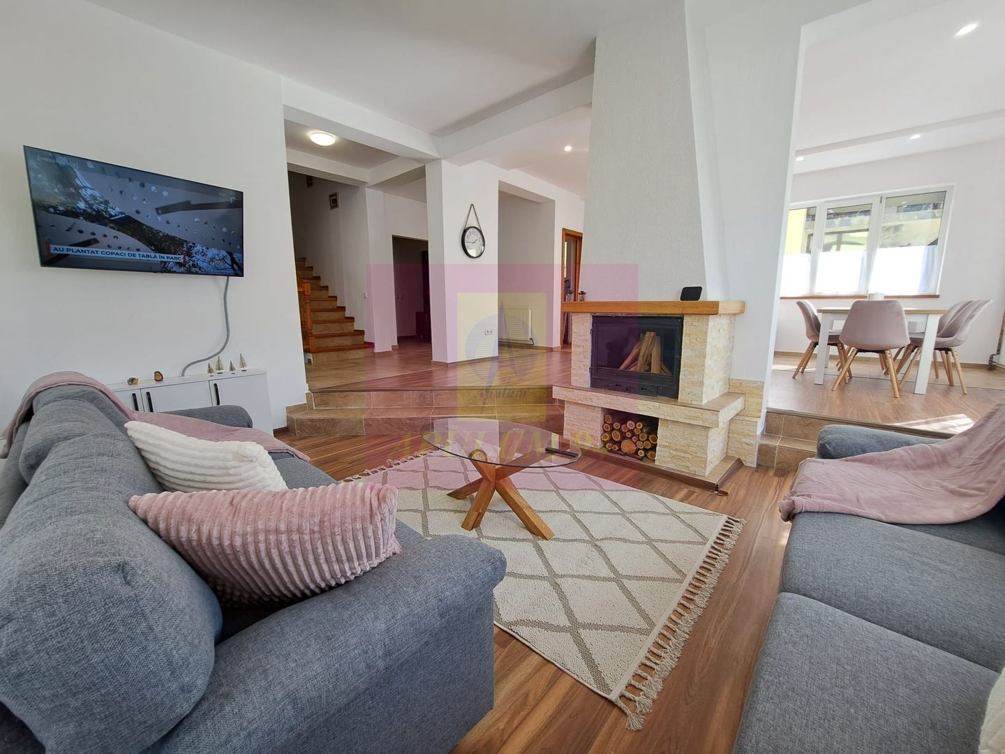 Vila de vanzare in Busteni - Zona Piatra Arsa - imaginea 82