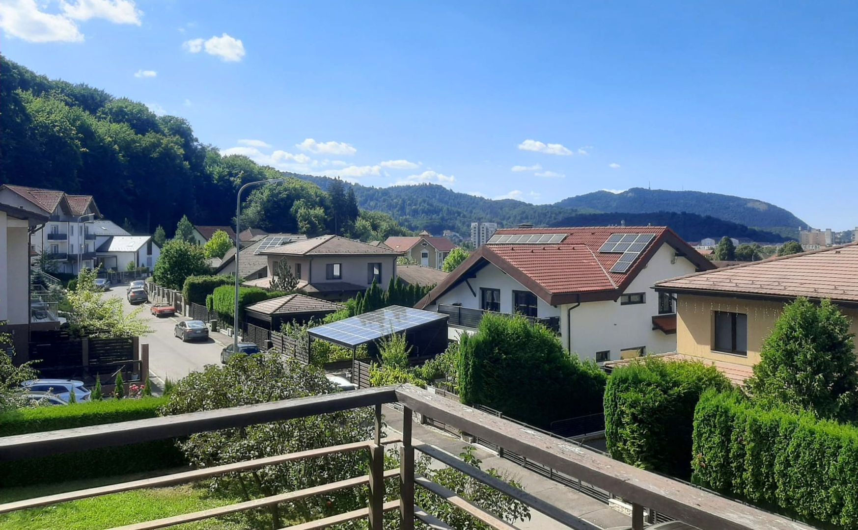 Vilă de lux cu vedere spectaculoasă spre Tâmpa  Green Valley zona Noua - imaginea 25