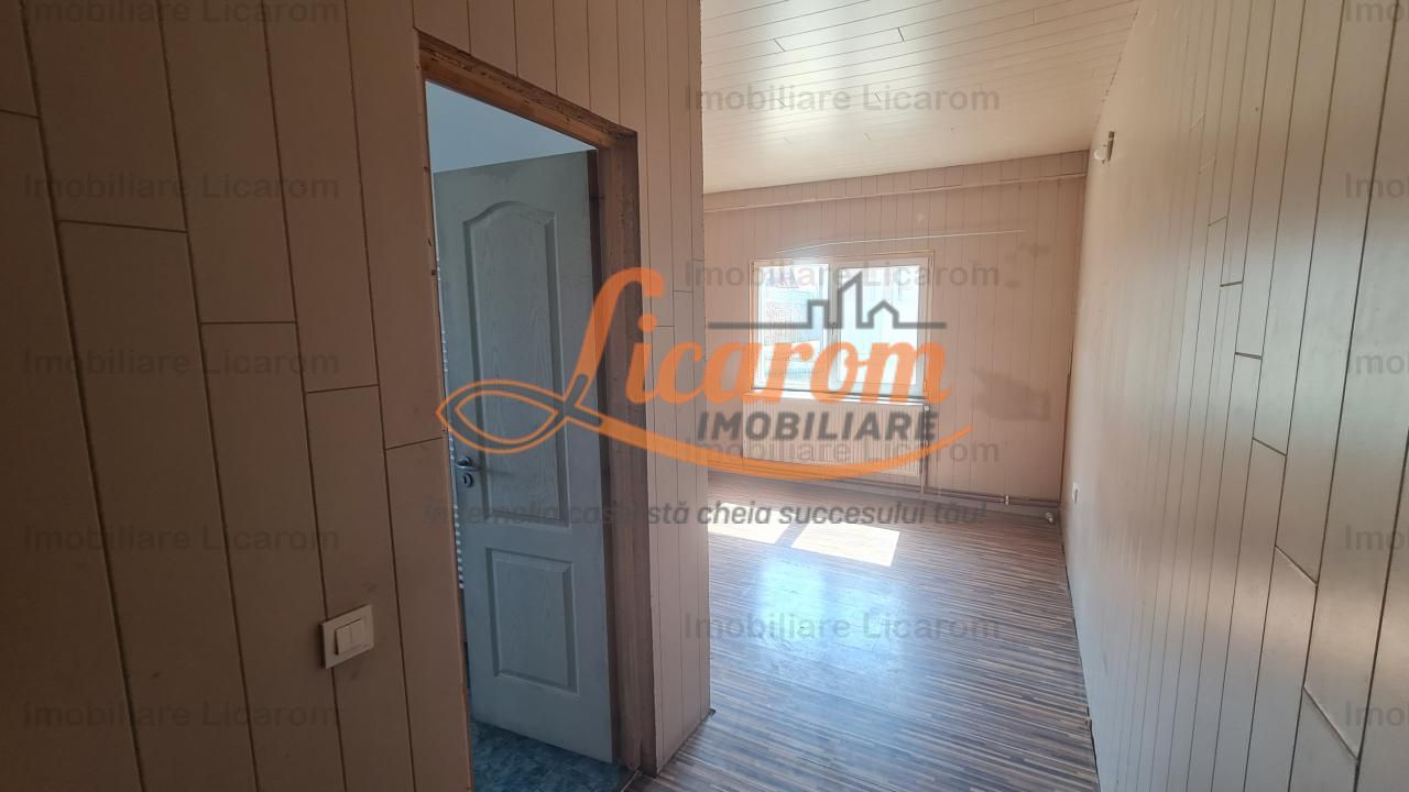 Proprietate in Cristian cu trei constructii+o fundatie,450000euro - imaginea 25
