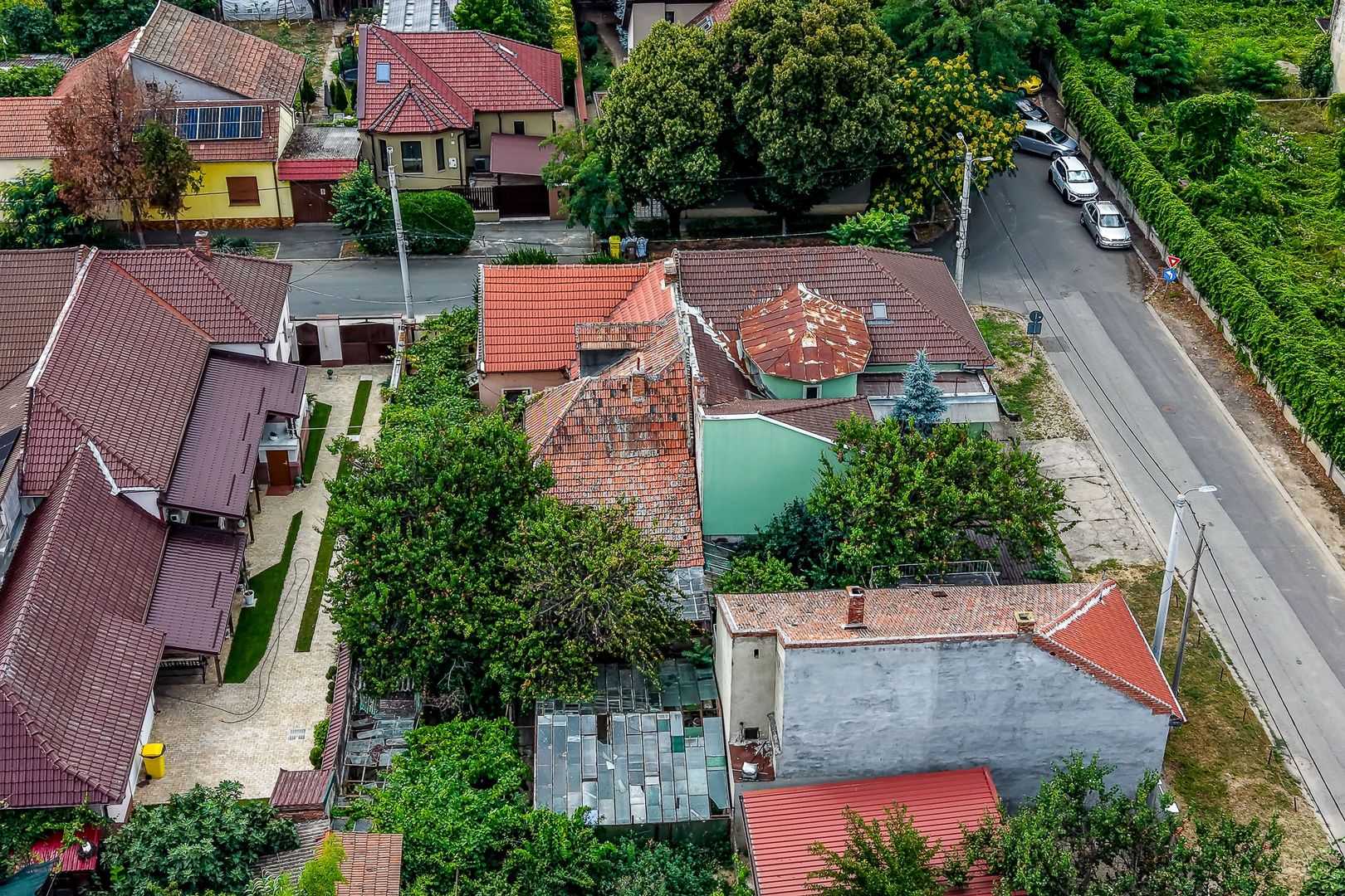 Imagine 12 - Casă cu teren de 370 mp în Zona Funcționarilor