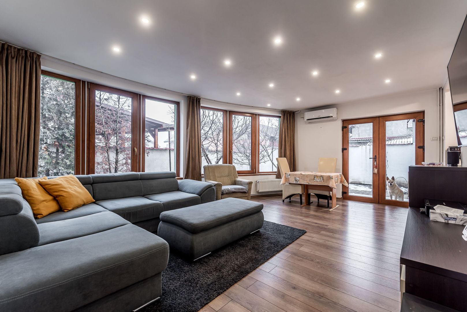 Vilă modernă 4 camere Zimandcuz Arad