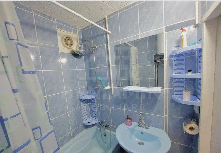 Garsoniera-24mp-Parter-Mobilata-Utilata-Zona Tractorul-Brasov - imaginea 5