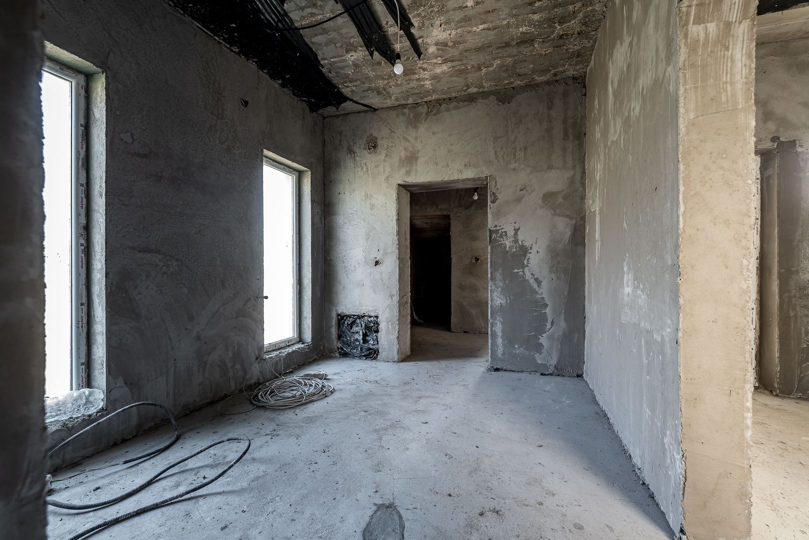 Imagine 4 - Casă nouă cu etaj semifinalizată, zonă liniștită în Aradul Nou