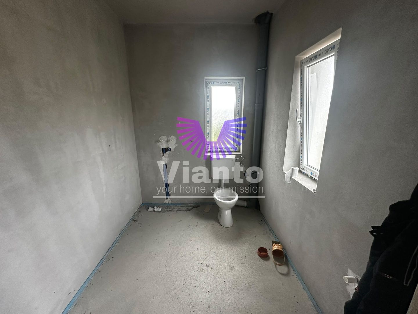 Casa Individuala cu 4 Camere 210mpu si Teren 727mp in Cisnadie